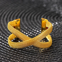 Кольцо для салфетки 5,5*3*4,5см Бесконечность золотой